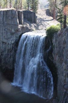 RainbowFalls128.JPG
